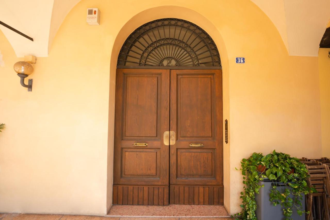 Appartamento La Piazzetta Carpi Exterior foto